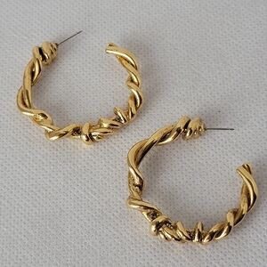 Vintage Twisted Hoop Earrings Gold Tone